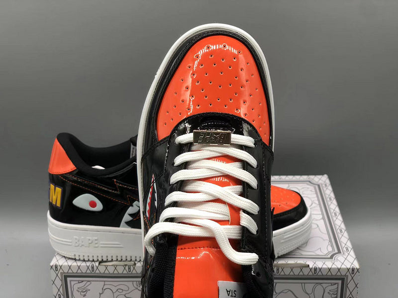 Black Orange Shark Graphic Sneakers F457564